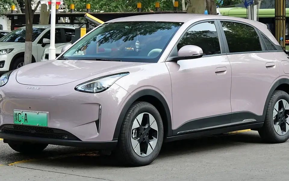 Geely EX2