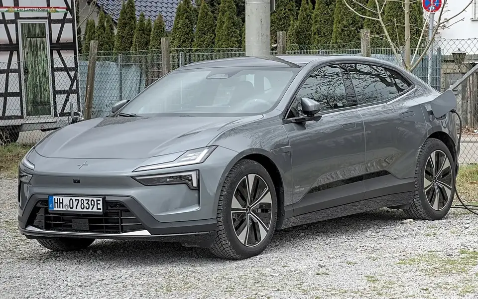 Polestar 4