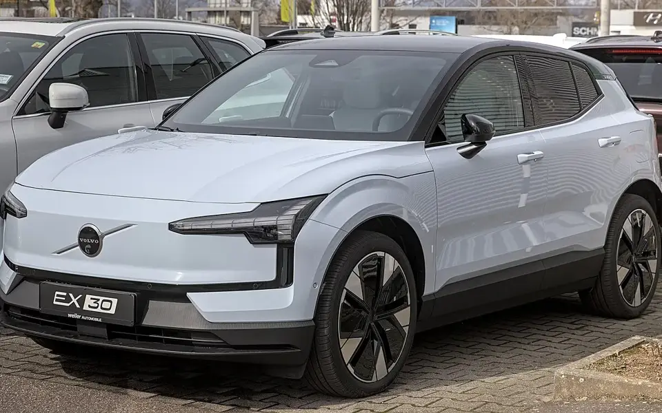 Volvo EX30